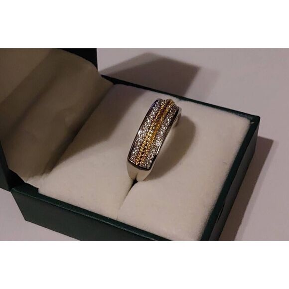 Beautiful 1 Ct. Two-Tone Pave Diamond Simulant Wedding/Anniversary Band Ring #7 - Picture 2 of 4